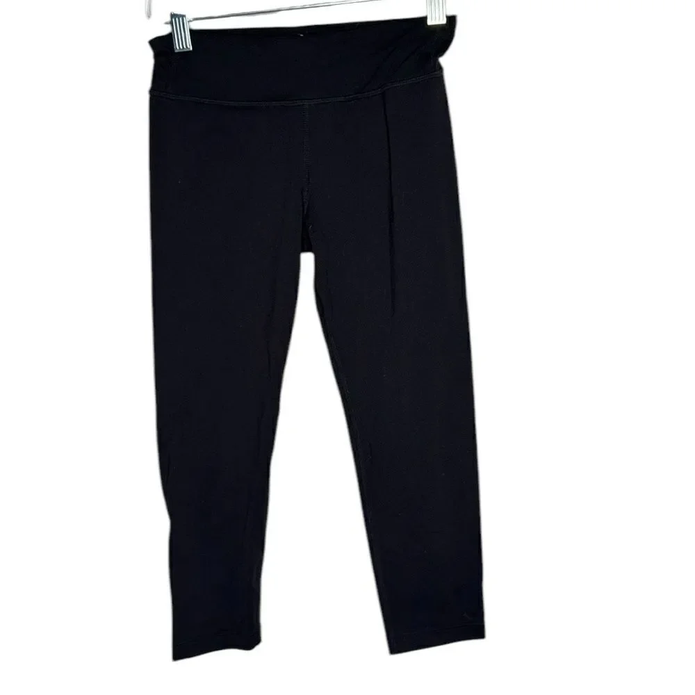 Athleta Girl Black “Stash‎ Your Treasure” Capri Leggings. Size Large/12.